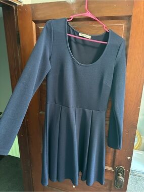 White Mark Navy Long-Sleeve Fit & Flare Dress